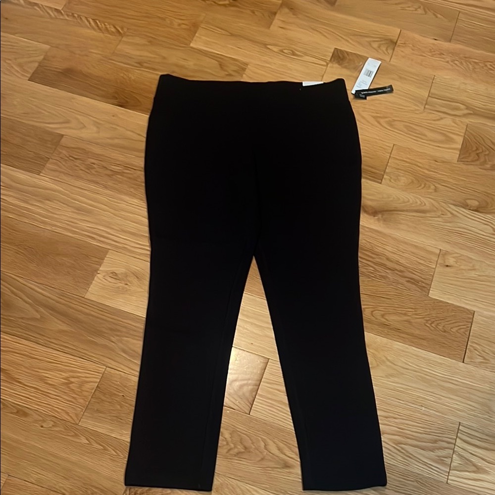 Black slim leg Larry Levine size extra large New with tags